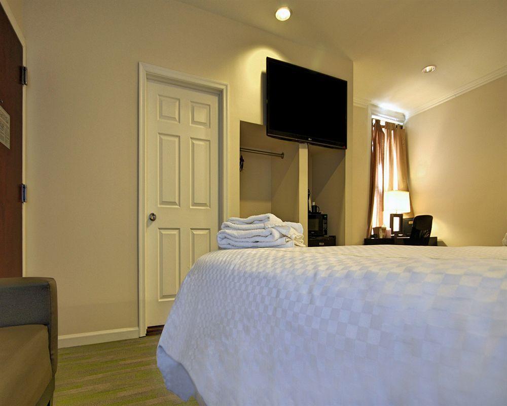 Quality Inn Center City Филаделфия Екстериор снимка