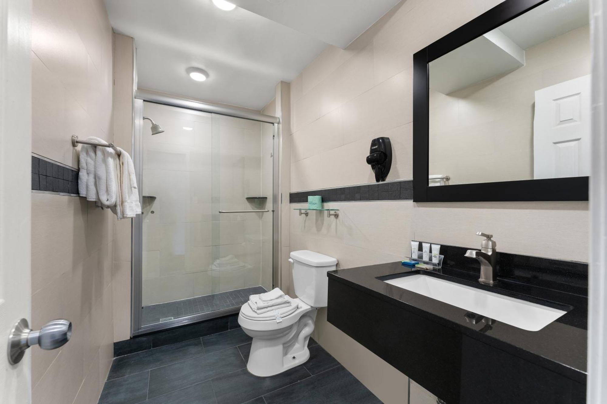 Quality Inn Center City Филаделфия Екстериор снимка