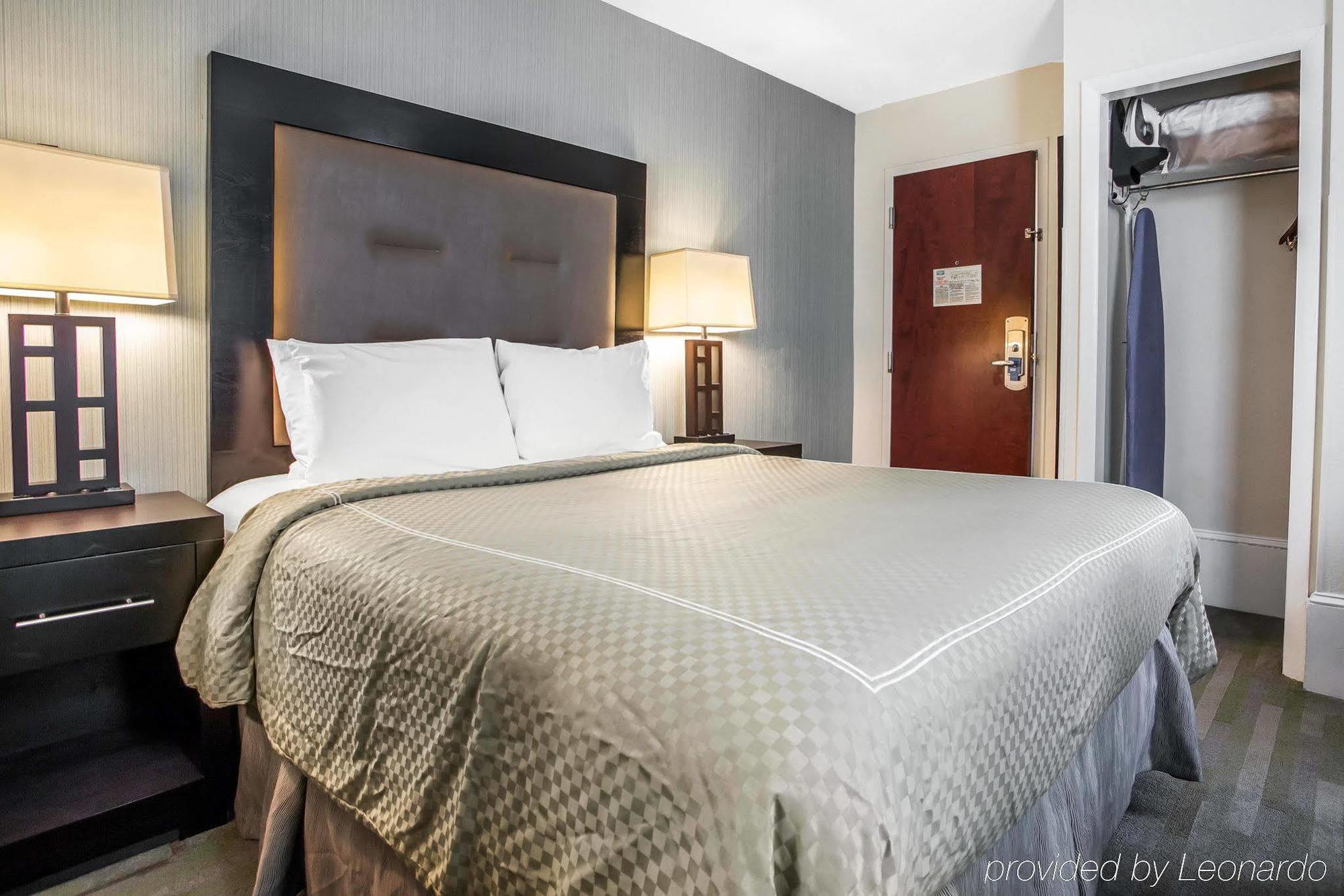 Quality Inn Center City Филаделфия Екстериор снимка