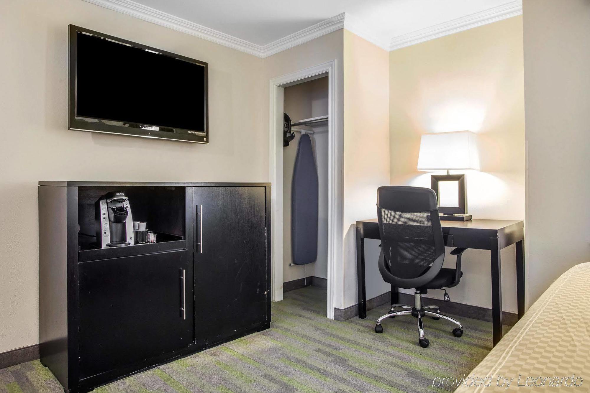 Quality Inn Center City Филаделфия Екстериор снимка