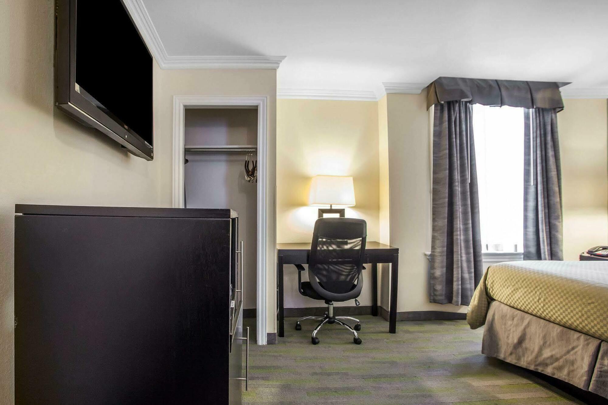 Quality Inn Center City Филаделфия Екстериор снимка