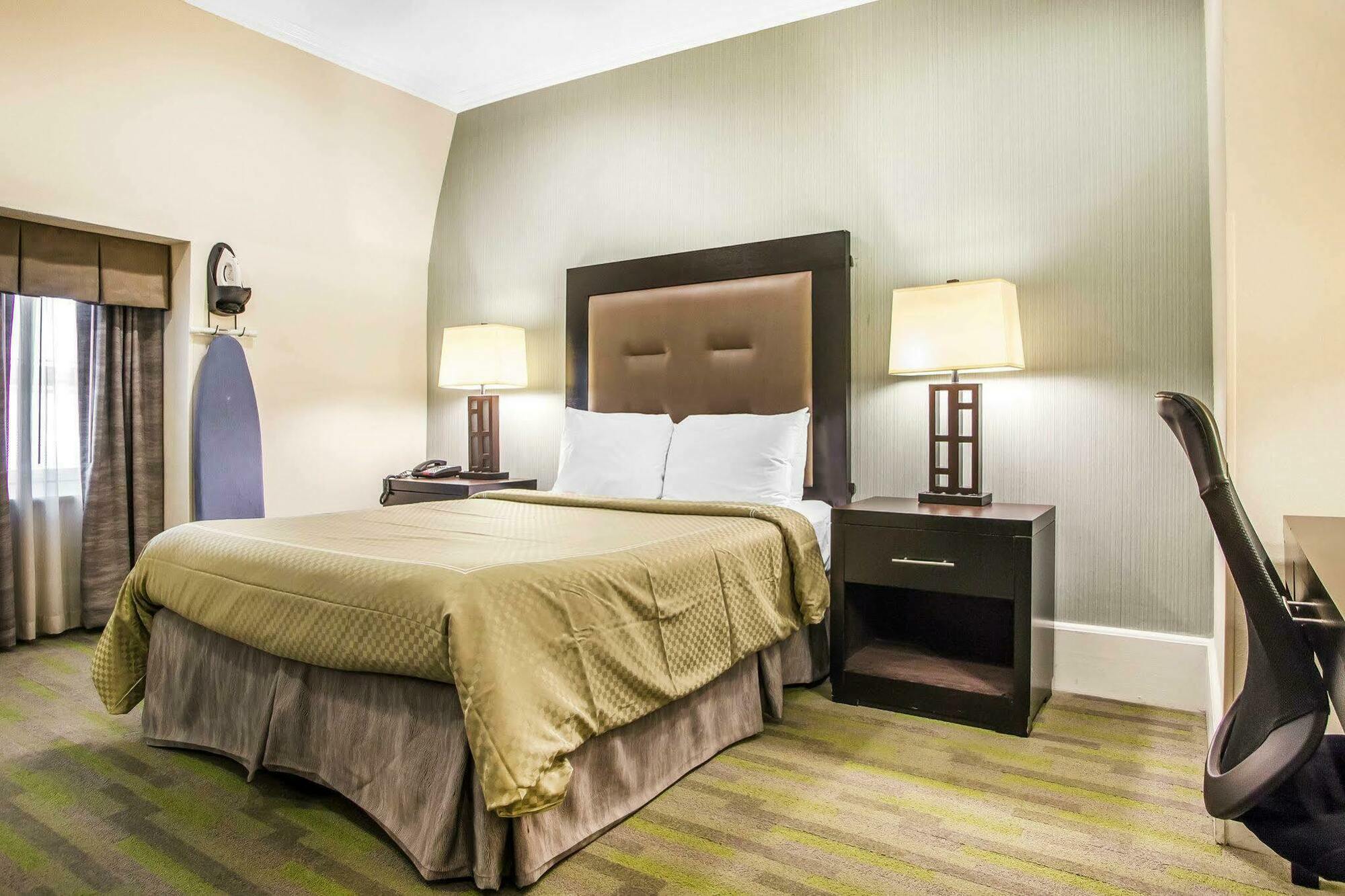 Quality Inn Center City Филаделфия Екстериор снимка