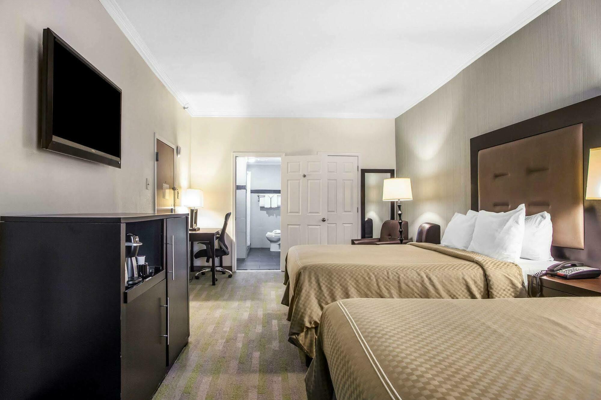Quality Inn Center City Филаделфия Екстериор снимка